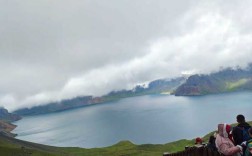 长白山西坡到松江河镇怎么走？