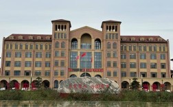 山西省职工工艺美术学院有何特色？