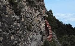 山西灵石石膏山景区有何特色？