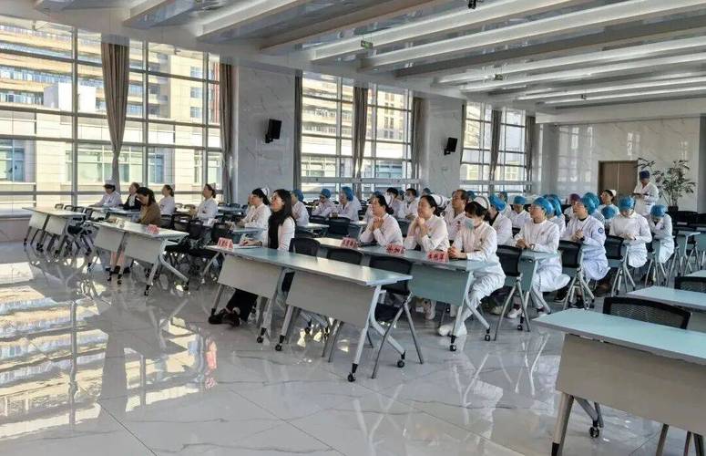 山西白求恩医院护士待遇如何？-图3