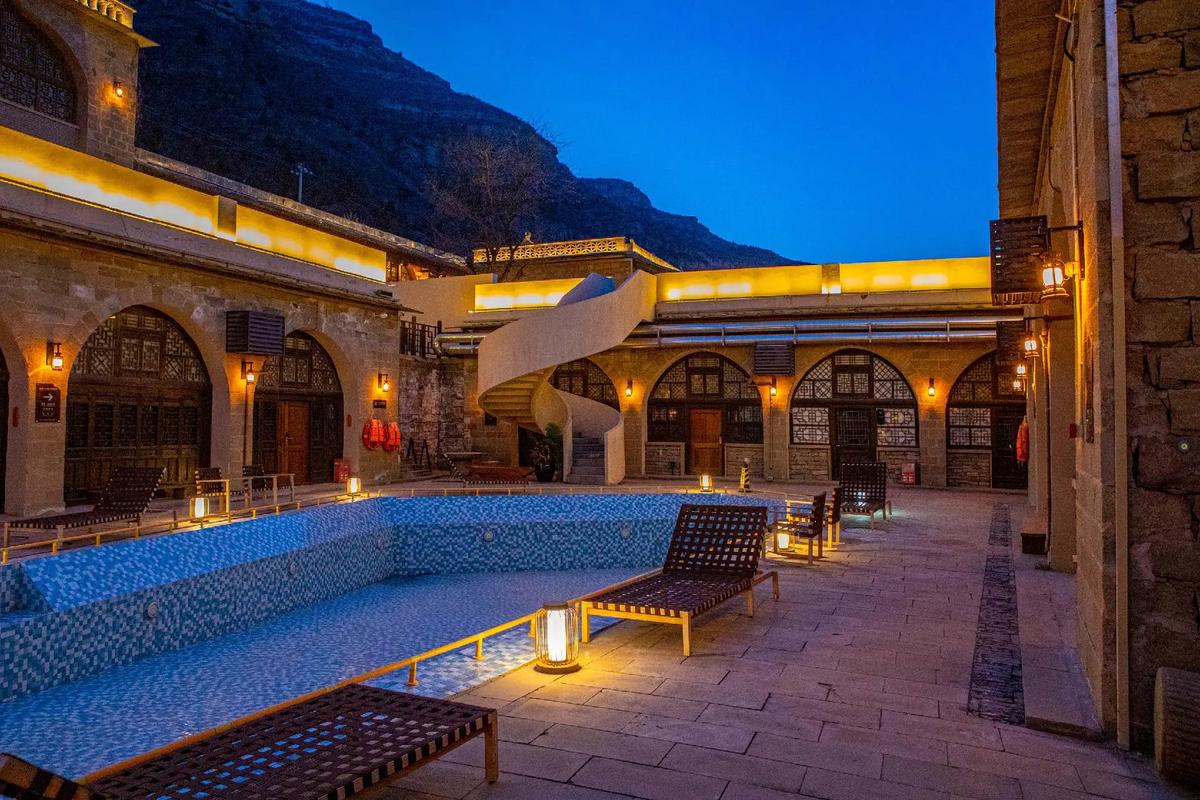 山西吉县壶口瀑布附近哪里住宿好？-图2