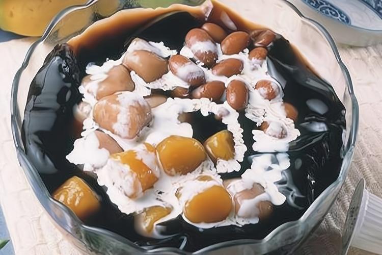 开港式烧仙草店要投多少钱？-图3