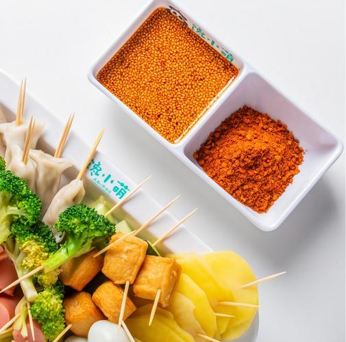 开家串串店要投多少钱？-图1