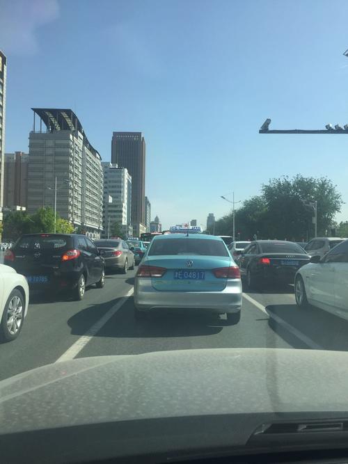 红旗路与鞍山西道交口现状如何？-图2