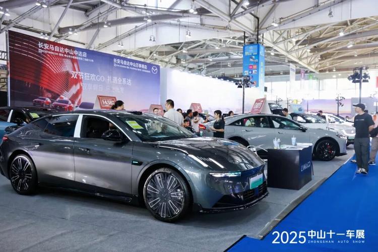 2025中山西区车展，豪车展还是平民购车场？-图1