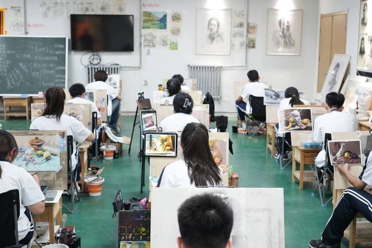 山西冶金高级技工学校有何特色？-图1