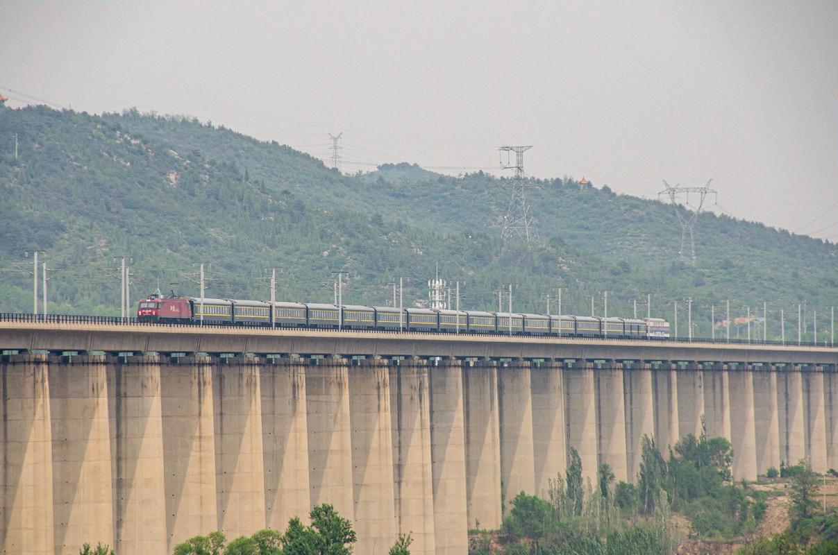 白河到平顶山西火车几点开?-图1 白河到平顶山西火车几点开?-图1