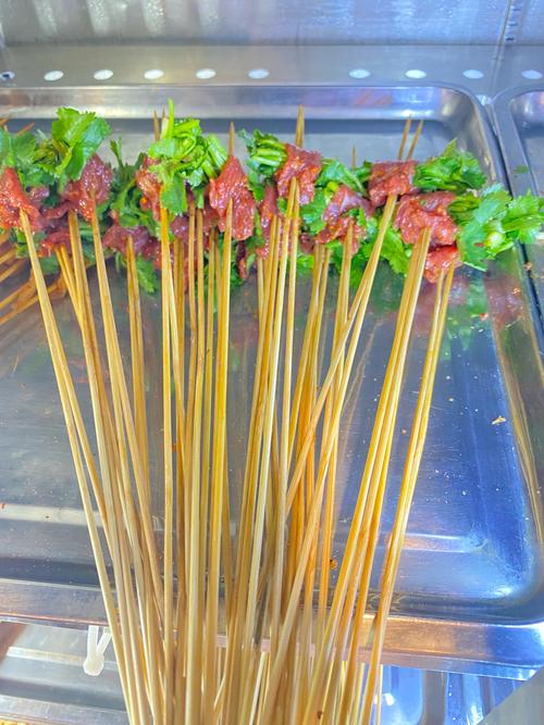 开串串火锅店要投多少钱?-图2 开串串火锅店要投多少钱?-图2