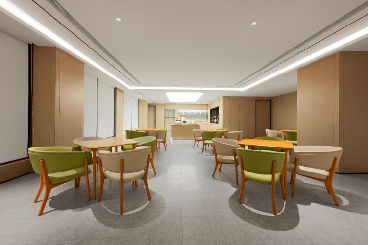 山西红灯笼体育场住宿有哪些选择?-图1 山西红灯笼体育场住宿有哪些选择?-图1