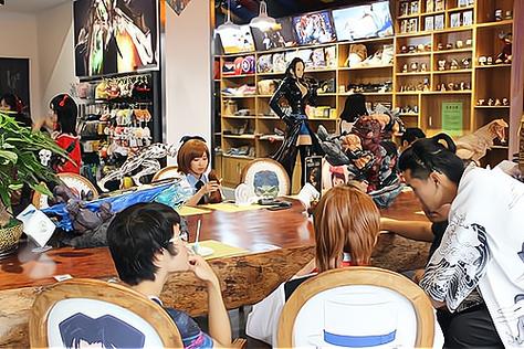 开一家aa动漫店得投多少钱？-图2