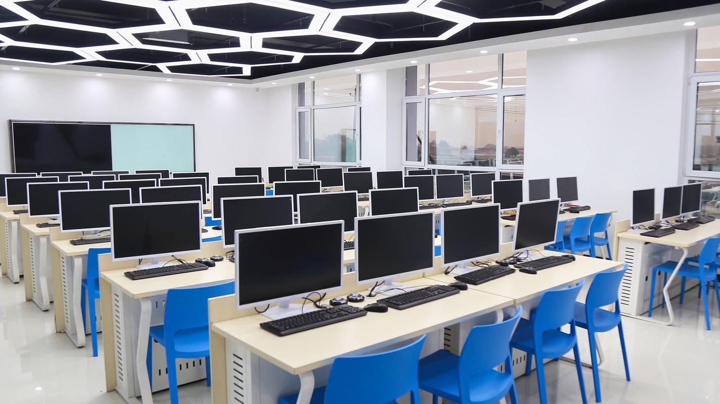 山西电子高级技工学校有何特色？-图3