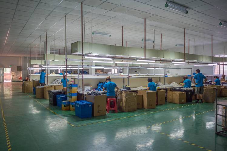 开袜子加工厂要投多少钱？-图1